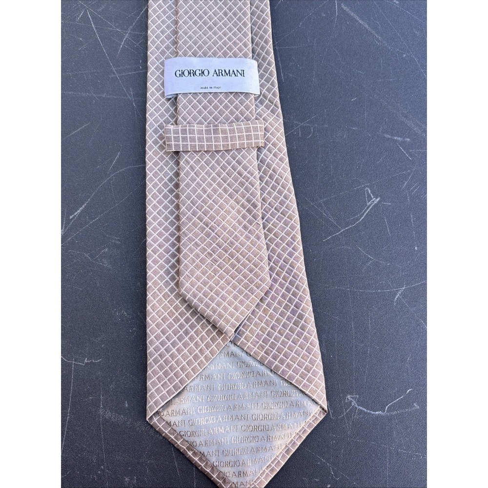 Vintage Giorgio Armani Necktie 100% Silk Made In ITALY Gray/Silver 58"L 3.75"W